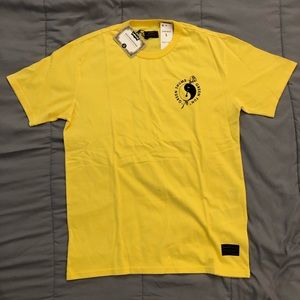 Levi’s Skateboarding Green Thumb T-Shirt Yellow